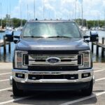 2019 FORD F-350 •Lariat Cab & Chassis 4D full