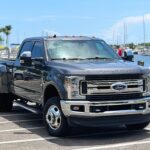 2019 FORD F-350 •Lariat Cab & Chassis 4D full